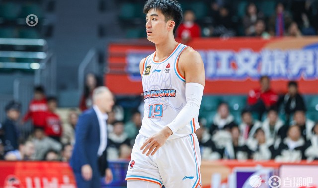 kaiyun-媒体人：山东VS北京最后90秒激烈紧张但不精彩 本土球员菜鸡互啄