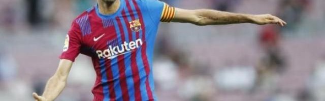 开云登录-巴萨确认布斯克茨与阿尔瓦降薪 阿圭罗完成注册