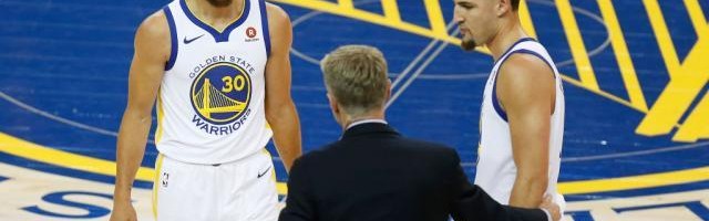 开云官网-总决赛首战击破勇士主场金身！坚韧绿军是客场巨龙